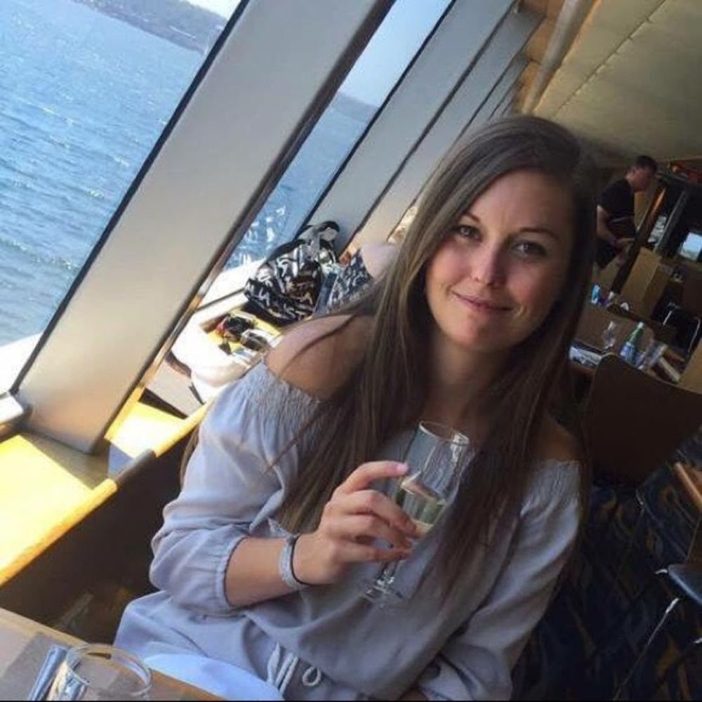 Meet your Posher, Megan